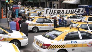 Uber, un servicio con tantos fanáticos como detractores