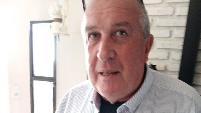 Elbio Woeffray presenta su libro La Terra Preta en la UTN Paraná