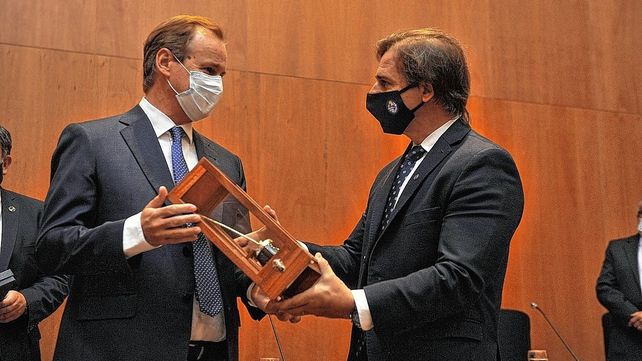 Bordet calificó de incomprensible la demora de la apertura de los puentes