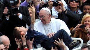 El Papa insta a tomar acciones firmes contra los abusos sexuales de sacerdotes