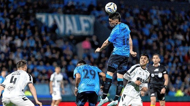 Central Córdoba goleó como visitante a Belgrano.