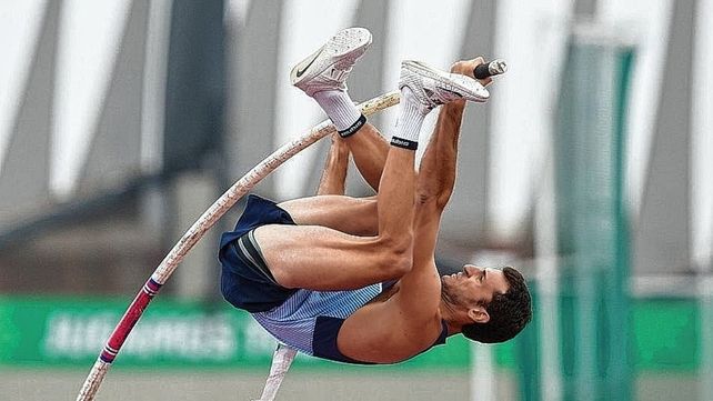 Chiaraviglio fue octavo en el festival internacional de Remo