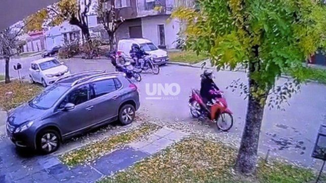 Motochorros imparables. Atacan a sus víctimas en banda y circulan armados.&nbsp;