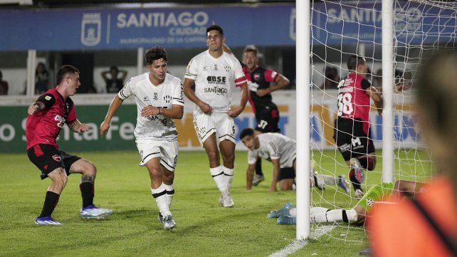 Newells venció 1-0 a Central Córdoba en Santiago del Estero en enero pasado. Ahora se enfrentarán por Copa Argentina.