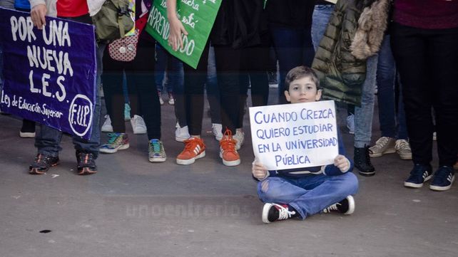 Docentes universitarios entrerrianos pararán el 6 y 7 de marzo