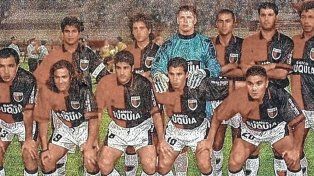 Se cumplieron 27 años del debut de Colón en la Libertadores