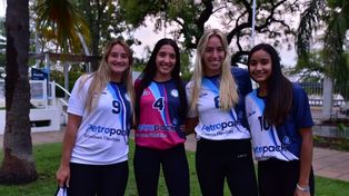 Las chicas&nbsp; de Paraná preparadas para la competencia en Buenos Aires.
