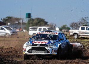 Nadia Cutro y Toio Ballay aceleran en Reconquista