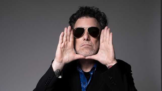 Andrés Calamaro habló a través de su cuenta alternativa de Twitter sobre los despidos en el Estado y el fin de Cocineros Argentinos
