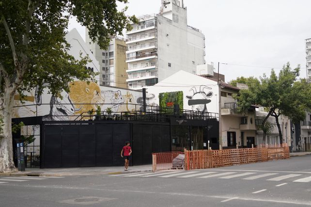 Frente al bar Rmpan Todo se está construyendo el ensanche de vereda.