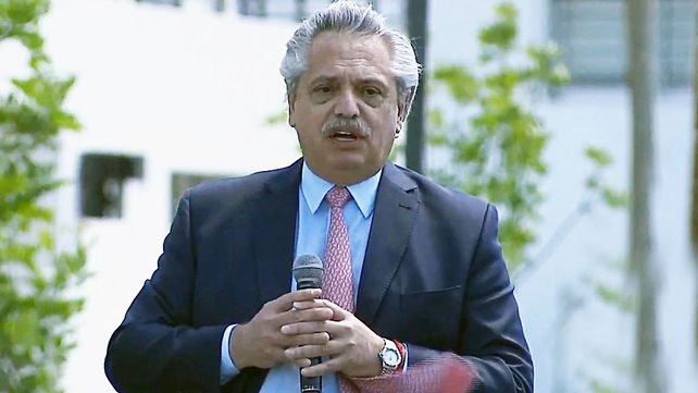 Procrear: Alberto Fernández entregó viviendas para tres provincias