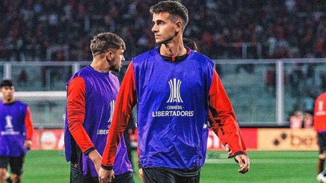 Déboli rescindió su contrato y dejó de ser jugador de Colón