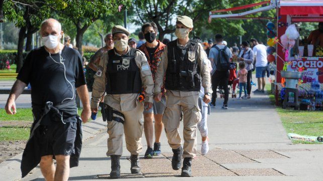 Argentina reportó 44 nuevos fallecimientos por Covid y 1.622 contagios