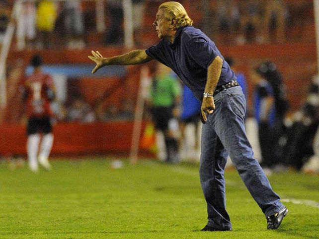 ¿El salvador? Mostaza Merlo insiste con su deseo de dirigir a Racing