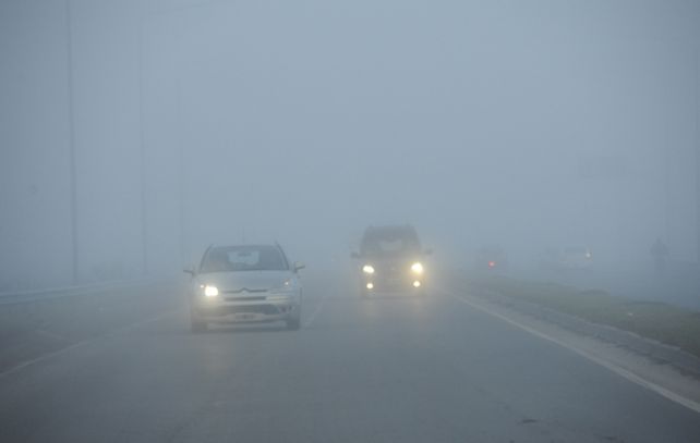 Sigue la niebla y la Agencia de Seguridad Vial pide renovar las medidas de precaución