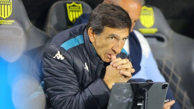 Gustavo Costas, entrenador de Racing: Me quedo en deuda tras la caída ante Estudiantes