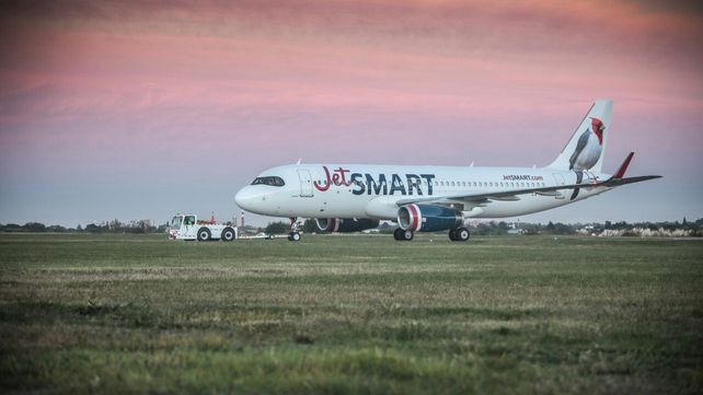 Se&ntilde;al de alerta. La decisi&oacute;n de JetSmart expone una realidad complicada en la estaci&oacute;n a&eacute;rea rosarina.