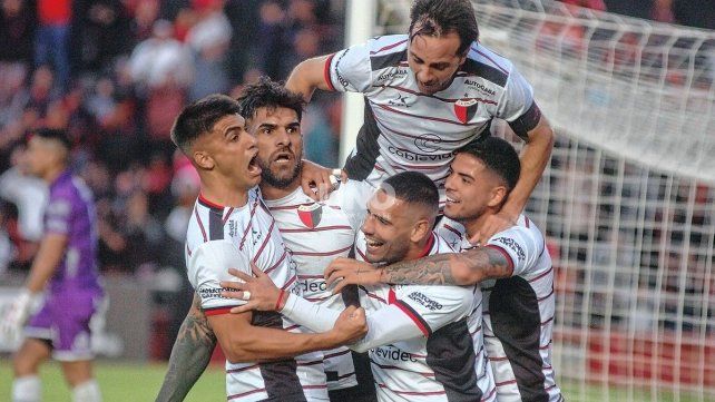 Colón pisa Madryn con el deseo de seguir bien arriba Colón pisa Madryn con el deseo de seguir bien arriba