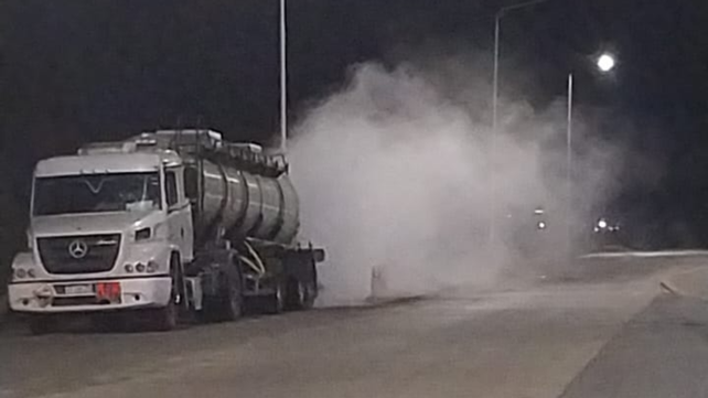 Derrame de ácido en ruta A 012 y autopista a Buenos Aires. Un camión comenzó a perder la carga y se activaron las alarmas.&nbsp;