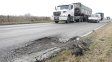 El mal estado de las rutas nacionales presenta un problema para el tránsito en general, pero se acentúa ante el comienzo de la temporada de acarreo de cosecha gruesa hacia los puertos de la región.