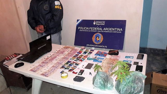 Cayeron Los tres chiflados: Tino, Retutu y un tercero cómplice por venta de drogas