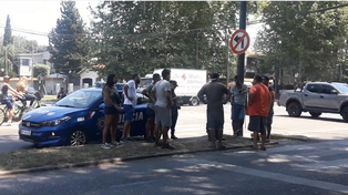 Videos: detuvieron a un ladrón y lo ataron a un poste en bulevar Rondeau