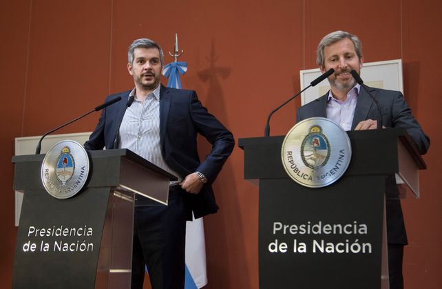 Dar la cara. Todos los problemas fueron provocados por ella y su gobierno