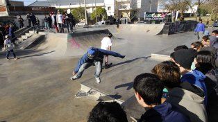 Skate Park en barrio Candioti Sur.