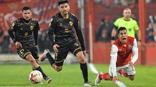 Independiente sufrió otro duro golpe. Perdió 3 a 1 ante Platense.