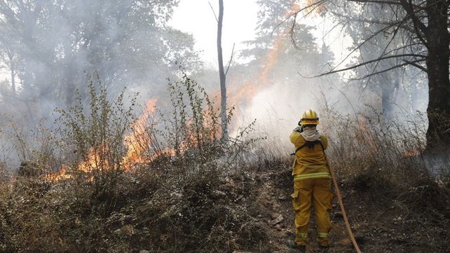 El peor incendio de la década que sufren las sierras de Córdoba