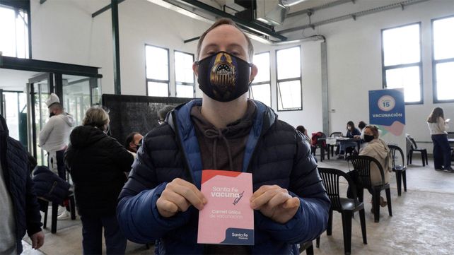 Un juez aceptó un amparo para que se vacune a todas las personas con certificado de discapacidad