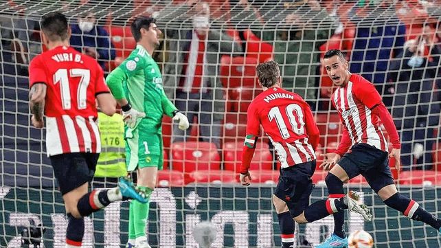 Athletic de Bilbao derrotó 1-0 a Real Madrid y lo eliminó de la Copa del Rey.