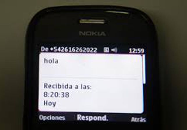 Cuidado con los SMS Hola de extraños