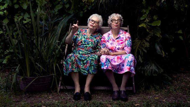 Leonor Manso e Ingrid Pelicori protagonizan Cae la noche tropical