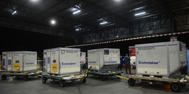 El viernes y sábado llegarán 54.500 vacunas AstraZeneca a nuestra provincia