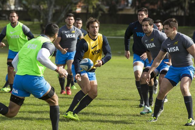 Dos bajas en el plantel de Los Pumas