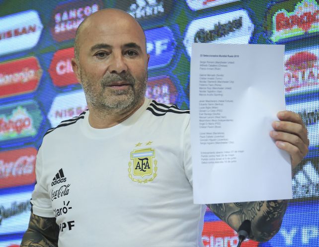 Sampaoli muestra la nómina de los 23 que viajarán al Mundial de Rusia.&nbsp;