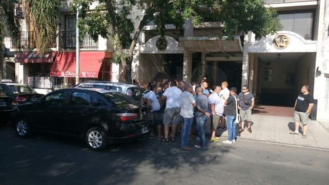 Una gran caravana de taxis acompañará el cortejo de Fernando Rodríguez