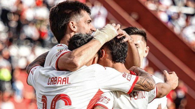 Huracán inició el campeonato con una victoria