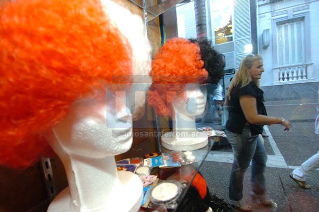 La ciudad comienza a teñirse con los colores de Unión y Colón