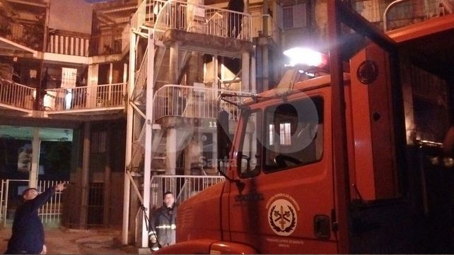 Incendio en fonavi San Jerónimo.