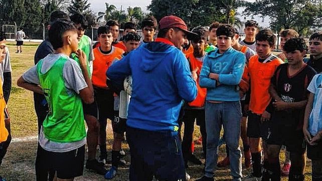 Unión llevó adelante una prueba de jugadores en San Jorge con una notable repercusión.