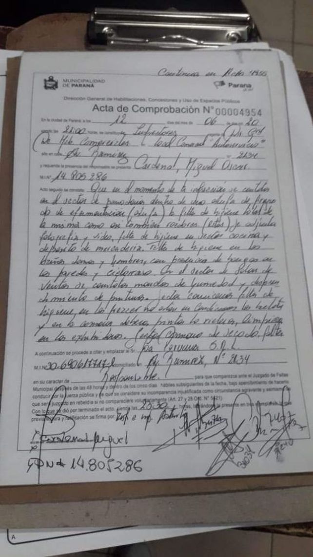 El motivo por el que clausuraron las panadería y rotisería de La Peruana