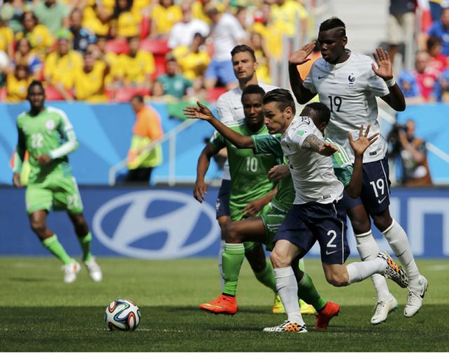 Francia luchó mucho para derrotar a Nigeria y pasar a cuartos de final