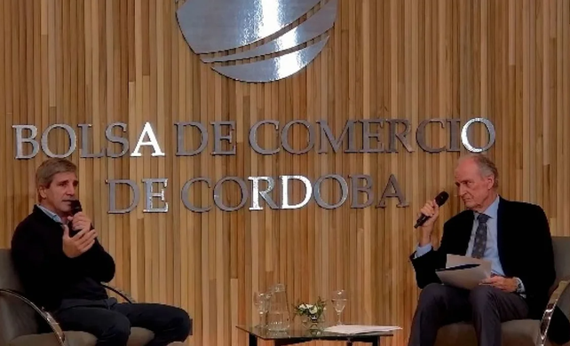 Luis Caputo adelant&oacute; que las retenciones y el impuesto al cheque bajar&aacute;n en caso de que el plan de blanqueo de d&oacute;lares tenga &eacute;xito.
