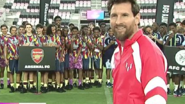 Lionel inauguró la Messi Cup con un mensaje emotivo para los juveniles: Que disfruten más allá del resultado