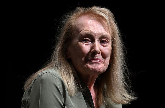 La escritora francesa Annie Ernaux fue galardonada este jueves con el Premio Nobel de Literatura.&nbsp;