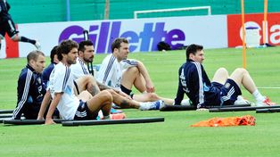 Con Agüero afuera, Sabella empieza a armar el equipo