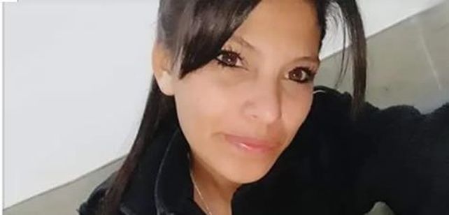 Ejecutan de un balazo a una policía para robarle el arma reglamentaria