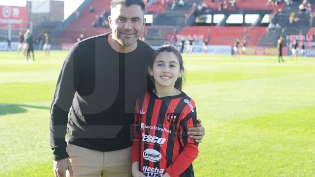 Patronato se mide este domingo con Defensores de Belgrano. En las tribunas y plateas la familia rojinegra celebra el Día de las Infancias